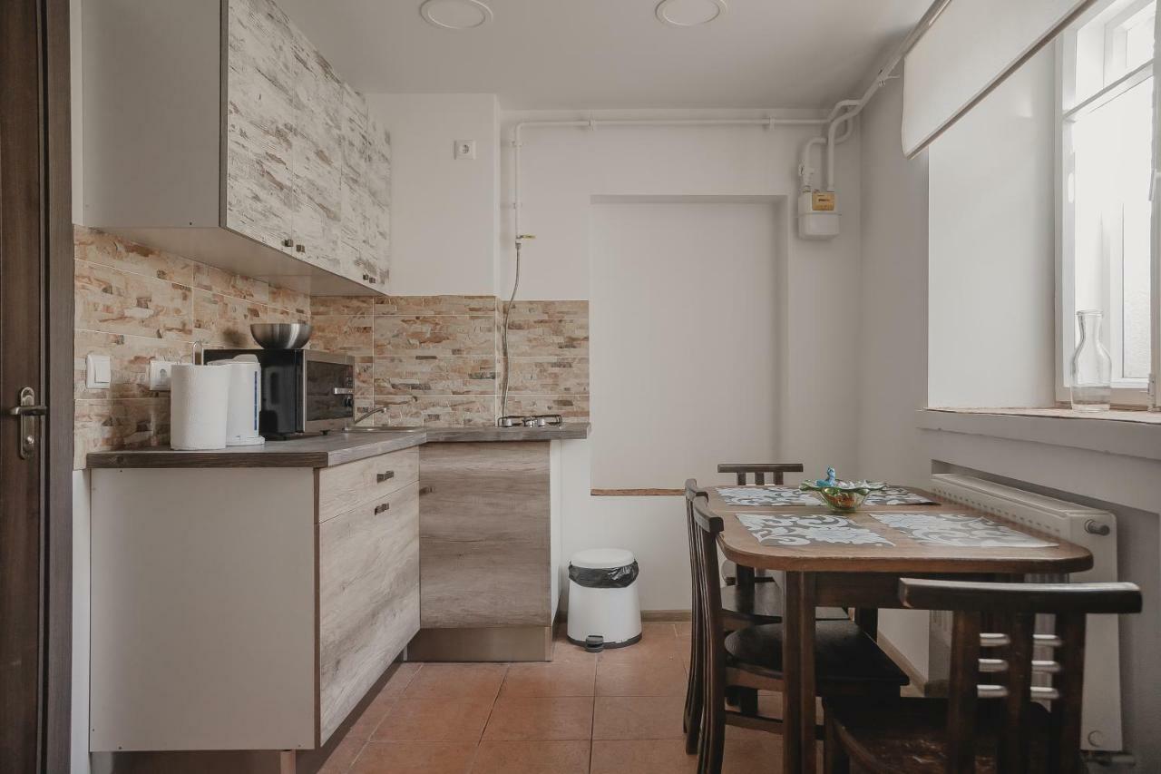 Апартаменты Ugnies Kaukes Apartament Kestucio Gatve 17 Вильнюс Экстерьер фото